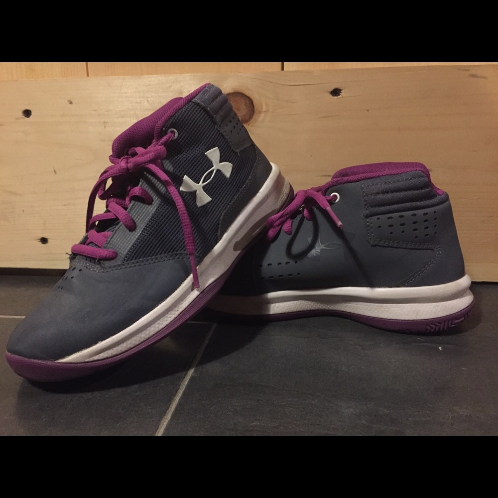 Youth Under Armour Basketball shoes
